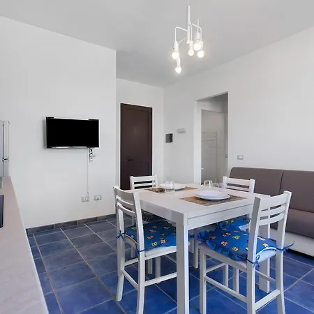 Holiday home Bilocale E Cucina Valledoria (Sardinia)
